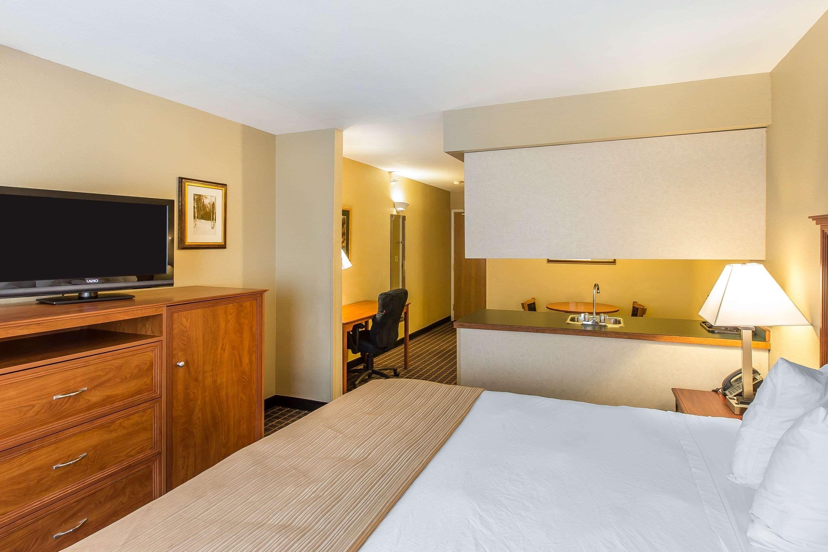 Quality Inn & Suites On The River Glenwood Springs Ngoại thất bức ảnh