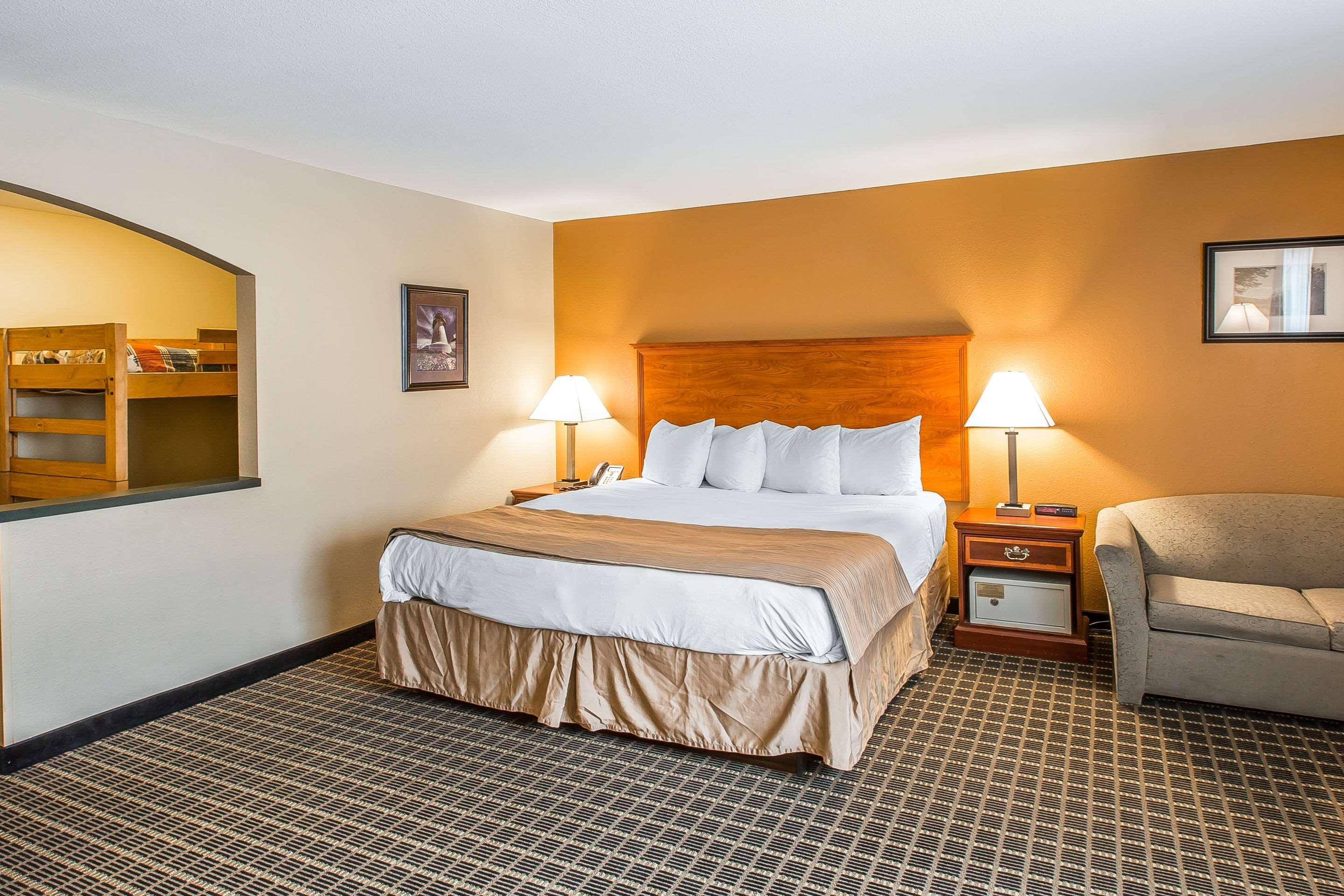 Quality Inn & Suites On The River Glenwood Springs Ngoại thất bức ảnh