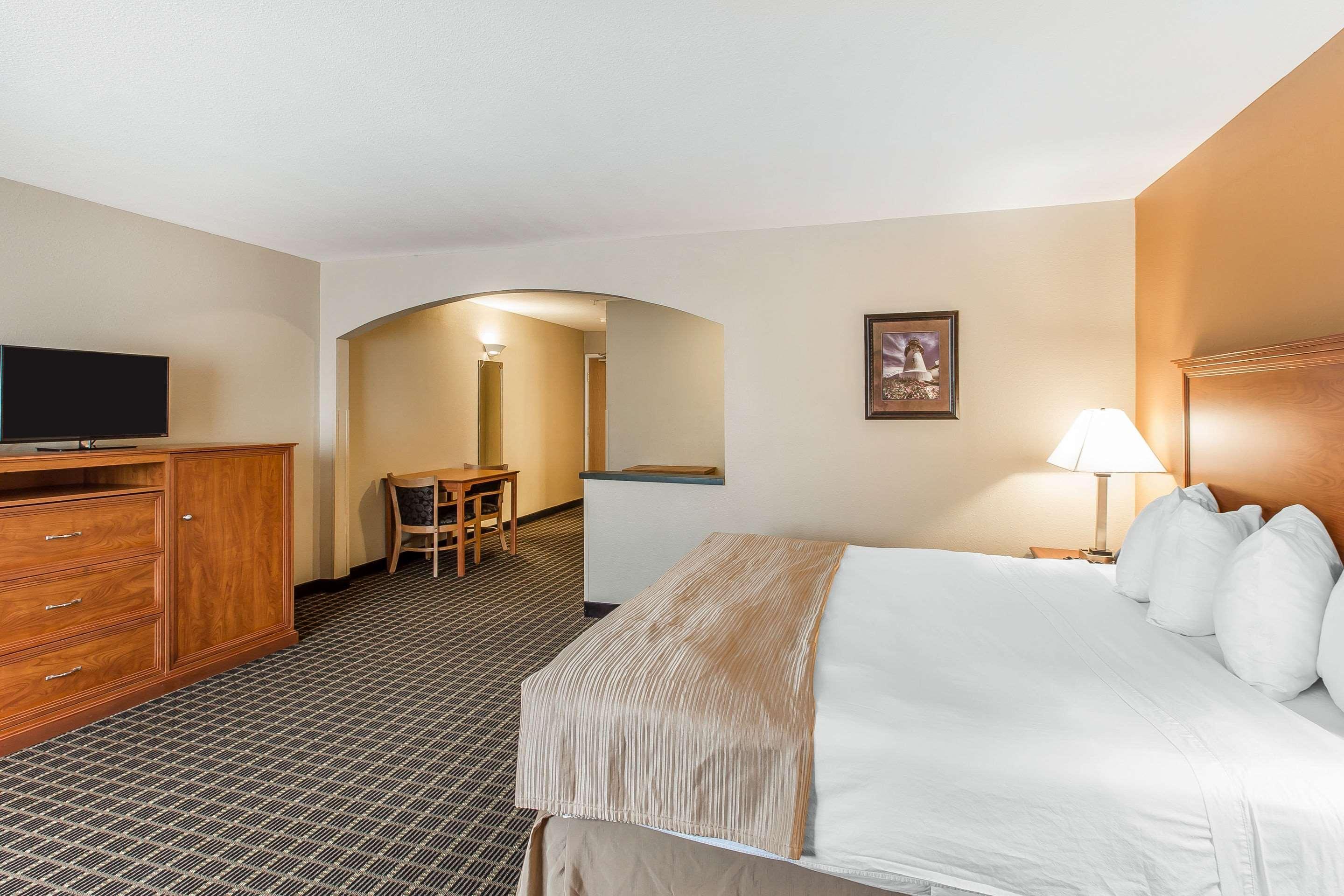 Quality Inn & Suites On The River Glenwood Springs Ngoại thất bức ảnh