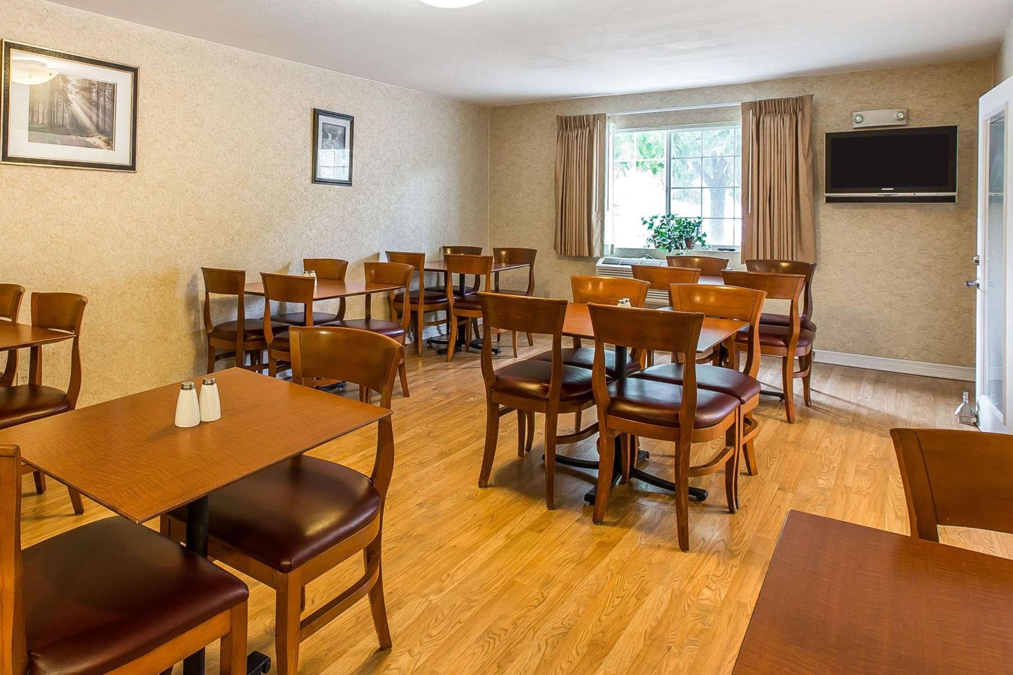 Quality Inn & Suites On The River Glenwood Springs Ngoại thất bức ảnh