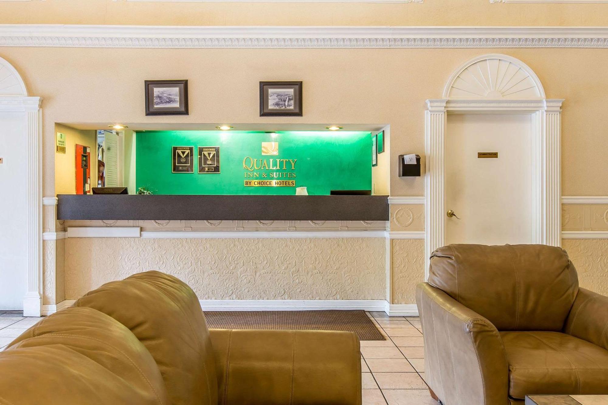 Quality Inn & Suites On The River Glenwood Springs Ngoại thất bức ảnh