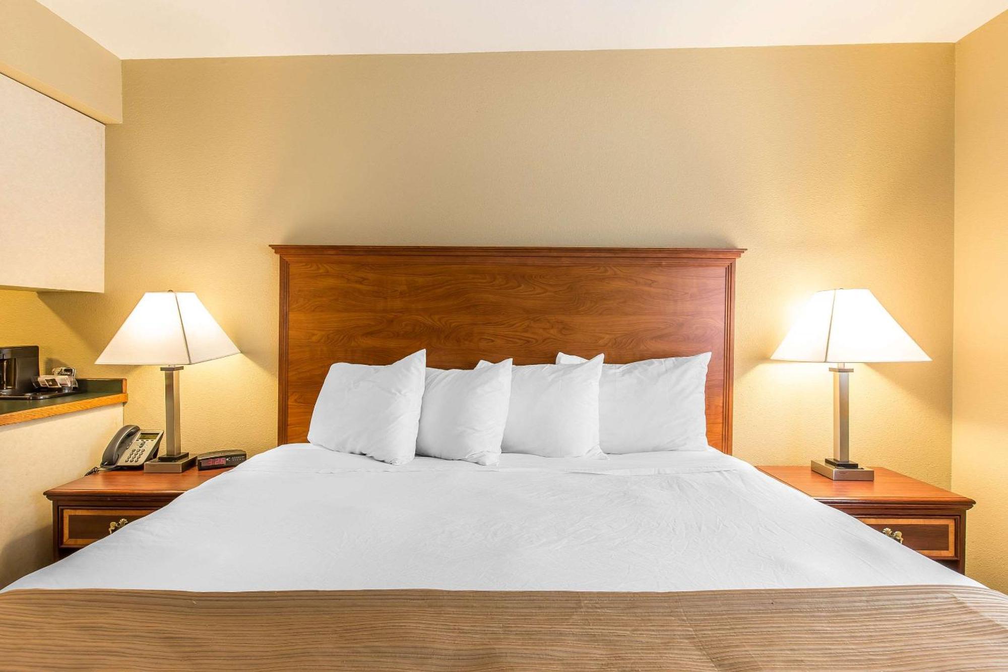 Quality Inn & Suites On The River Glenwood Springs Ngoại thất bức ảnh